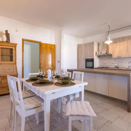 Casa Vacanze Chiara *